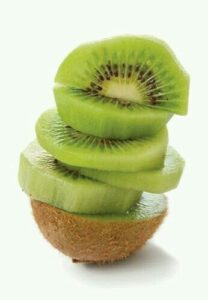 kiwi verde fresco cortado en rodajas - Disfrutaonline