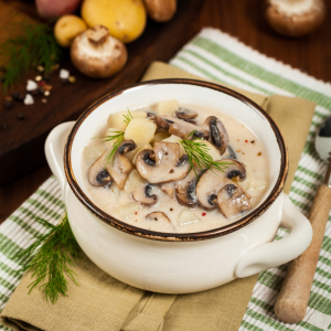 Crema ligera de champiñones frescos