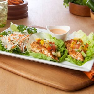 Wraps con lechuga baby y pollo