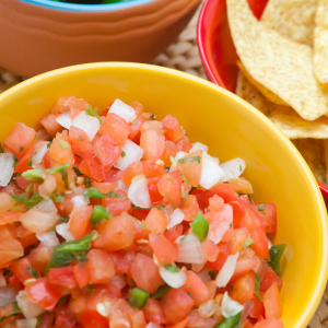 Pico de gallo con cebolleta fresca y tomate