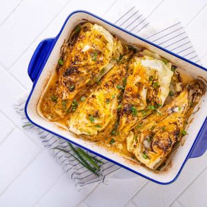 Col blanca fresca al horno con especias y AOVE