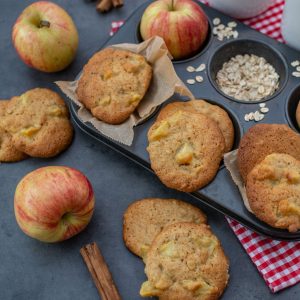 Galletas caseras con trozos de manzana ambrosia y avena