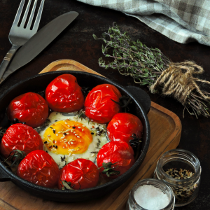 Tomates cherry pera y huevos