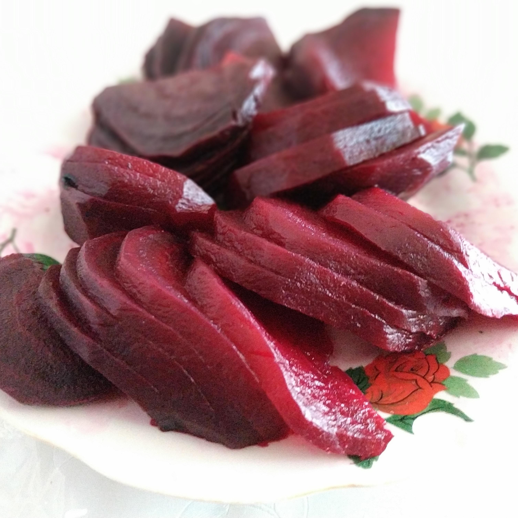 Remolacha cocida troceada lista para recetas rápidas